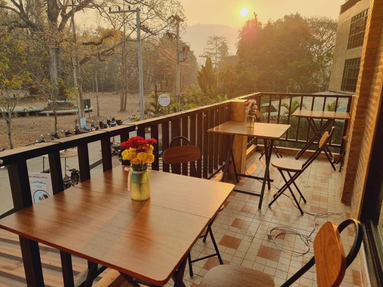 The Savannah Hostel Pai Dış mekan fotoğraf